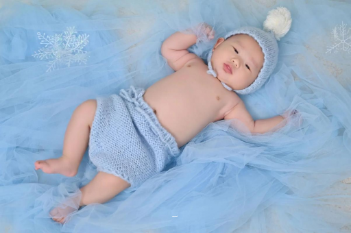 清徐摸孕妇肚子沾喜气